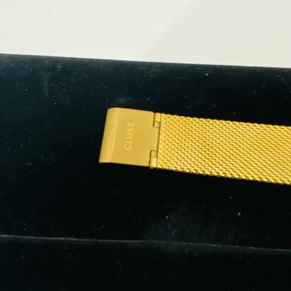 Cluse Watch - Picture 6 of 8